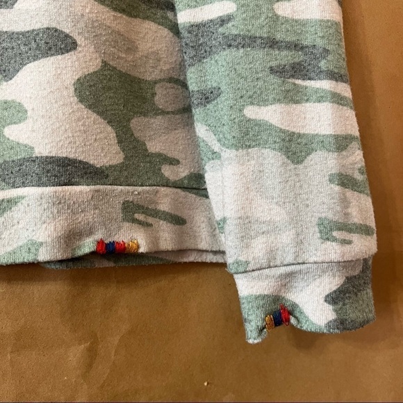 Lauren Moshi | Simone Love More Rose Camo Crew Neck Pullover Sweatshirt Size L - Picture 7 of 11